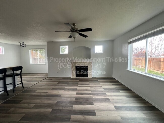 Photo - 8013 W 5th Ave