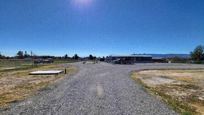 Photo - 1611 E Gamebird Rd Unidad C