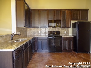 Photo - 2592 Pahmeyer Rd