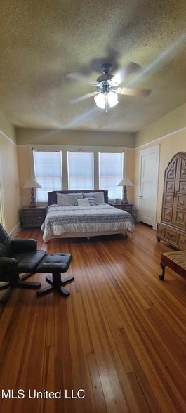 Photo - 133 Hopkins Blvd Unit A