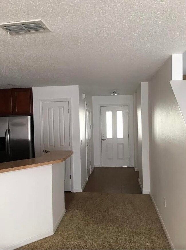 Photo - 2506 Aventurine St