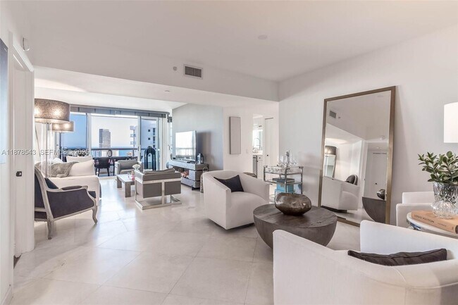 Photo - 21205 Yacht Club Dr Unit 3001