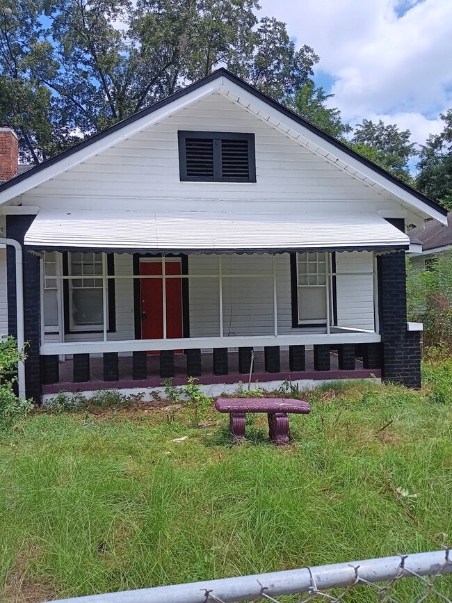 Building Photo - 1011 Sayre St Rental