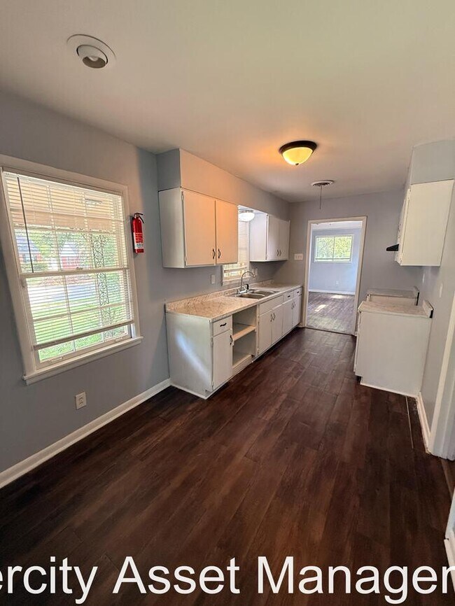 Photo - Berclair Beauty!!! Spacious, and section 8 welcomed !!!!!