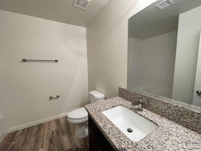 Photo - 3241 N Constance Dr Unit 1