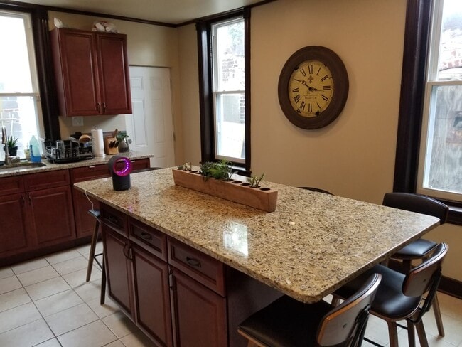 Photo - 2237 N 10th St