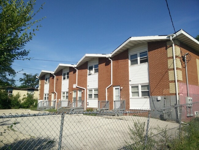 Photo - 1223 Broadway Avenue