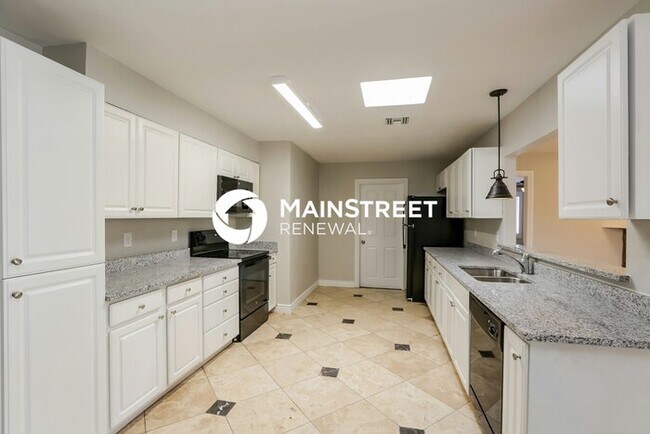Photo - 4 Bedroom Pet-Friendly Home in Phoenix, AZ...