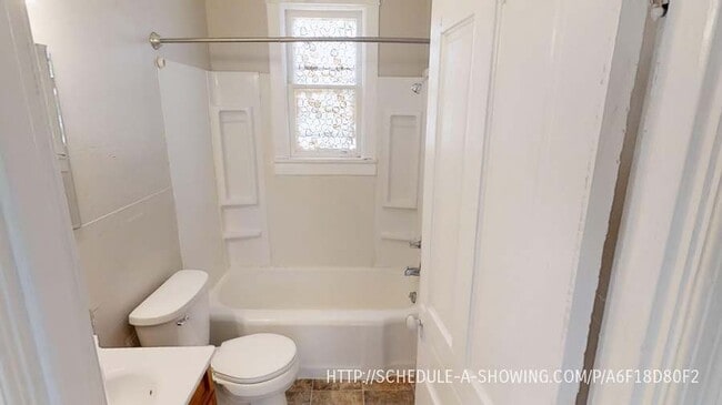 Photo - 215 W Prospect St Unit 1