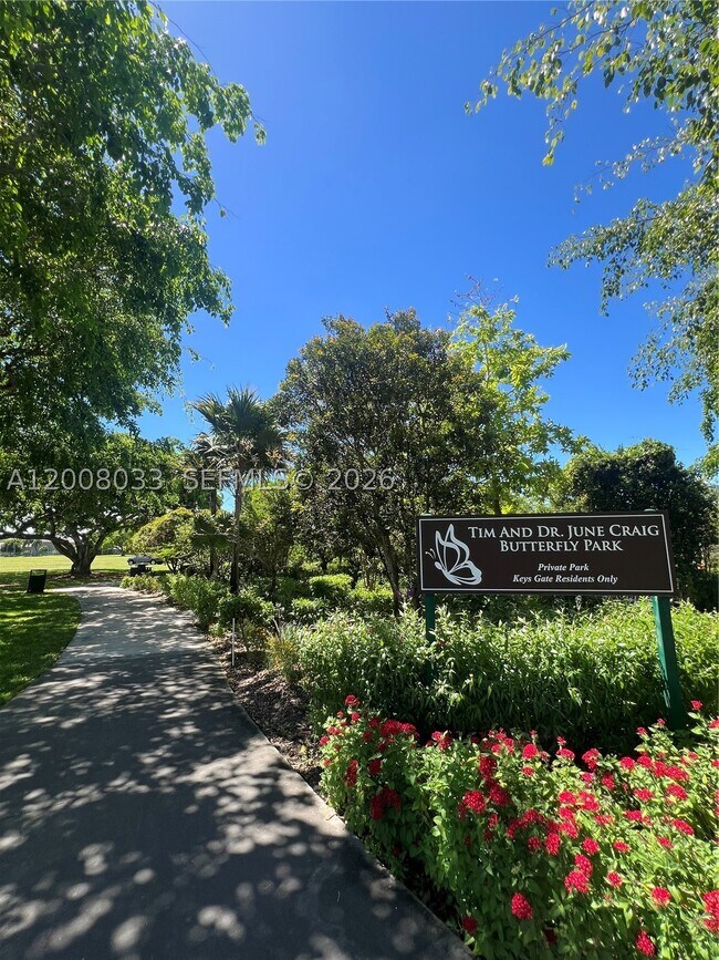 Photo - 2562 SE 29th Dr