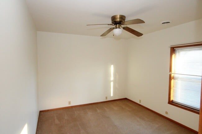 Photo - 609 Blakely St Unit 609