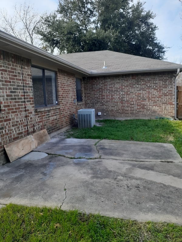 Photo - 6509 Devine Dr
