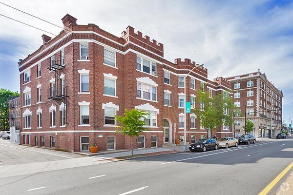 Building Photo - 3.0 bedroom in Cambridge Massachusetts 02140 Unit U32 Rental