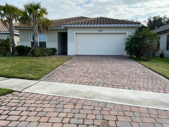 Photo - 3831 Carrick Bend Dr
