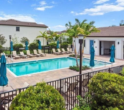 Photo - 15927 SW 2nd Dr