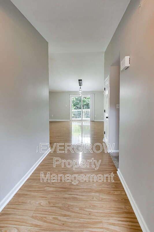 Photo - 9518 Bent Brook Dr