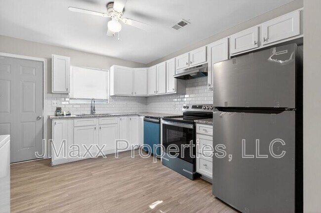 Photo - 7 Roper Dr Unit B