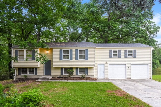 Building Photo - 3332 Chesterfield Ct Rental