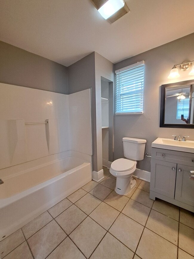 Photo - GORGEOUS 3BR/2 BA Single Family Home!