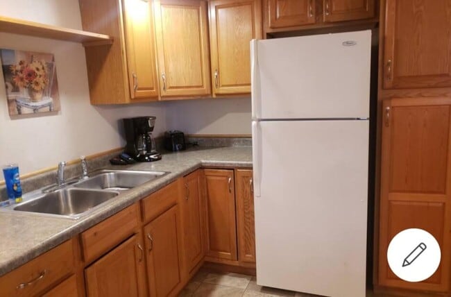 Photo - 555 N Pearl St Unit A3