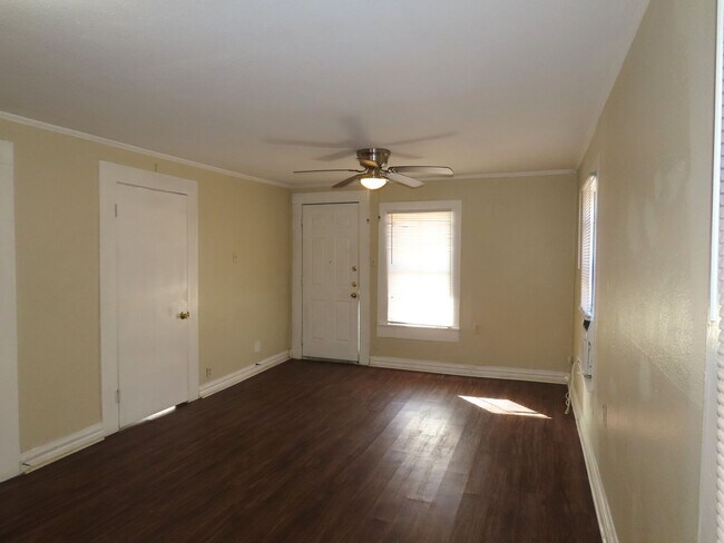 Photo - Charming 2 Bedroom, 1 Bathroom House in Tyler!