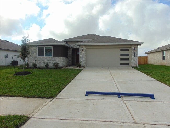 Photo - 6918 Morales Way