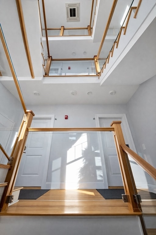 Photo - 214-216-216 E Eagle St Unit 6