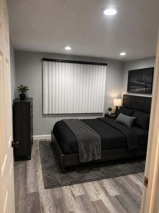 Photo - 2640 Moore St Unidad A