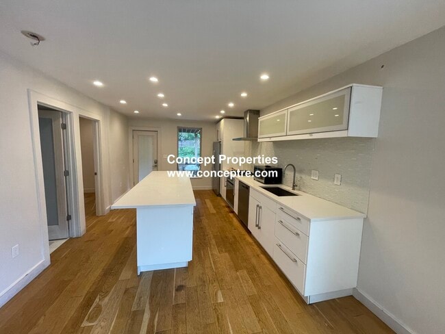 Photo - 39 Thornton St Unit 39