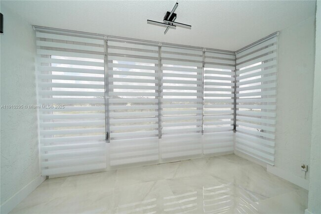 Photo - 2551 Aragon Blvd Unidad 310