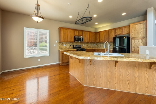 Photo - 3270 Creekside Ln