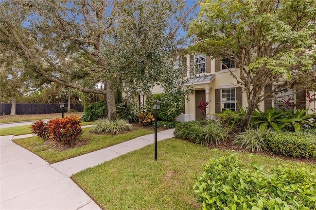 Photo - 5650 Simonton St