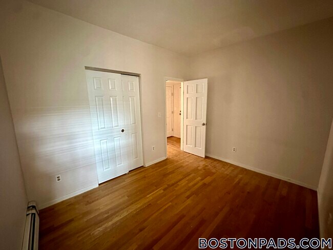 Photo - 67 S Huntington Ave Unidad 1