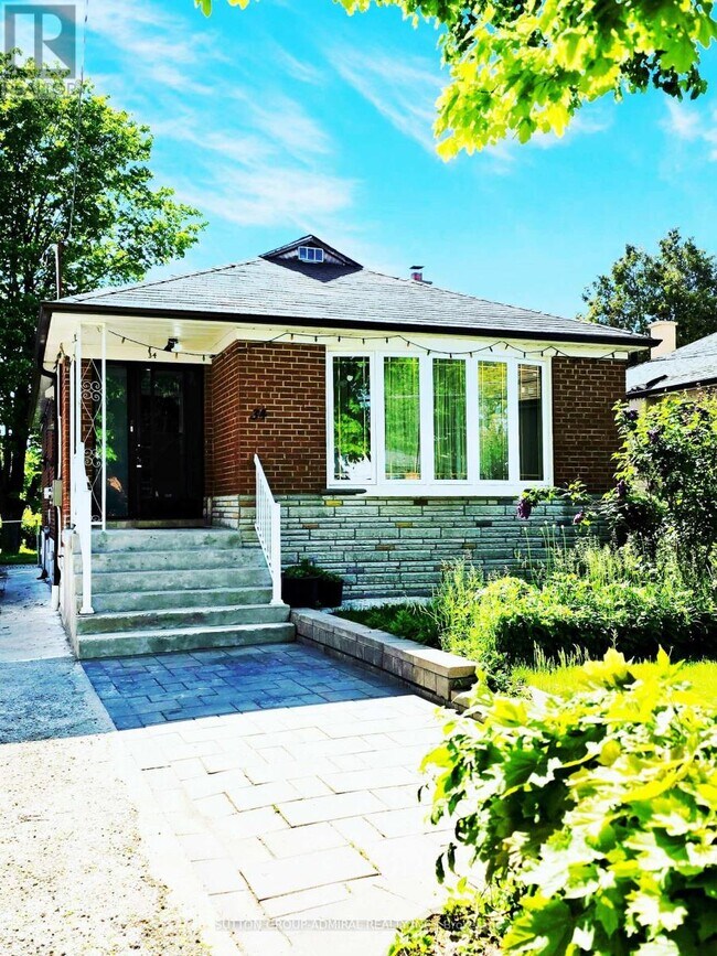 Photo - 34 Crocus Dr