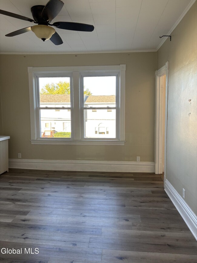 Photo - 1620 6th Ave Unit 2