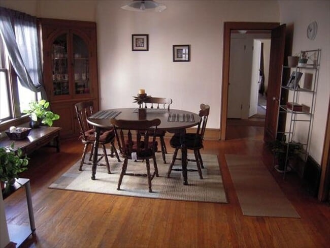 Photo - 3468 N Cramer St Unidad Lower