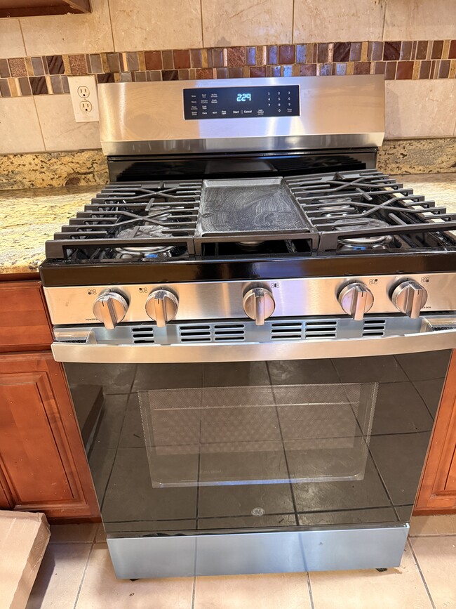 Photo - 10325 169th St Unit 2FL