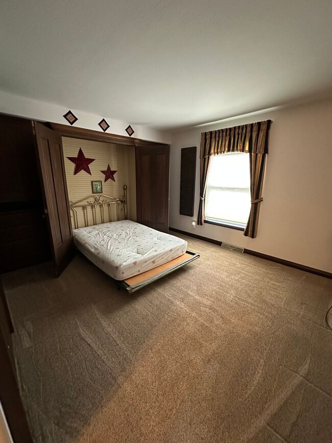 Photo - 2 Bedroom Condo - Goshen
