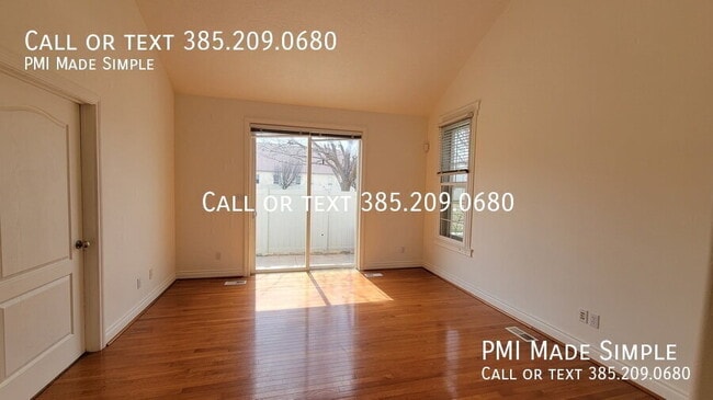 Building Photo - 3042 E Somerset Dr Rental