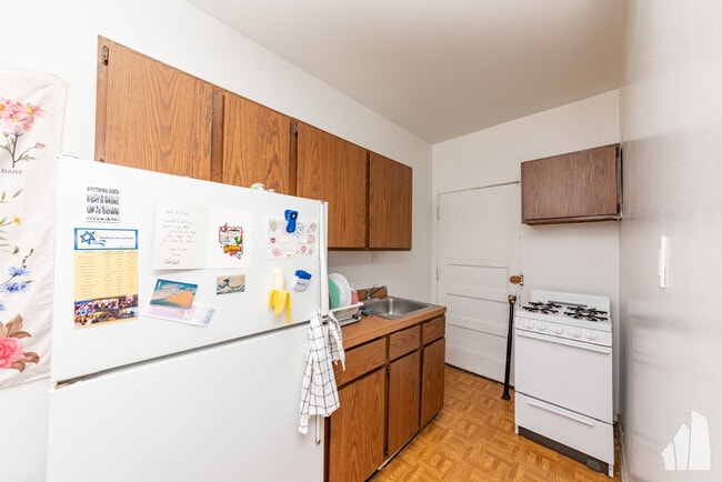 Photo - 3000 N Halsted St Unidad #2D