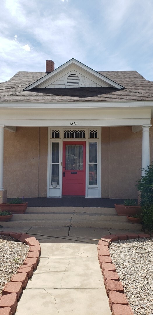 Photo - Lovely Historical Home