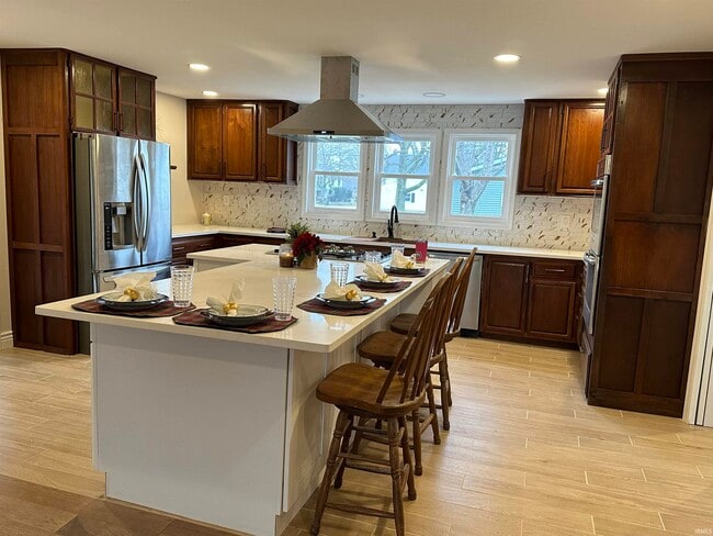 Photo - 126 E North St