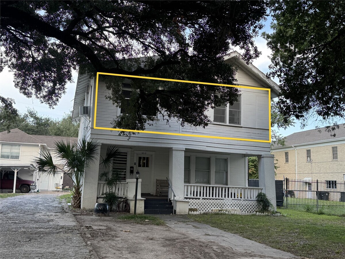 Photo - 1612 Heights Blvd Unidad B