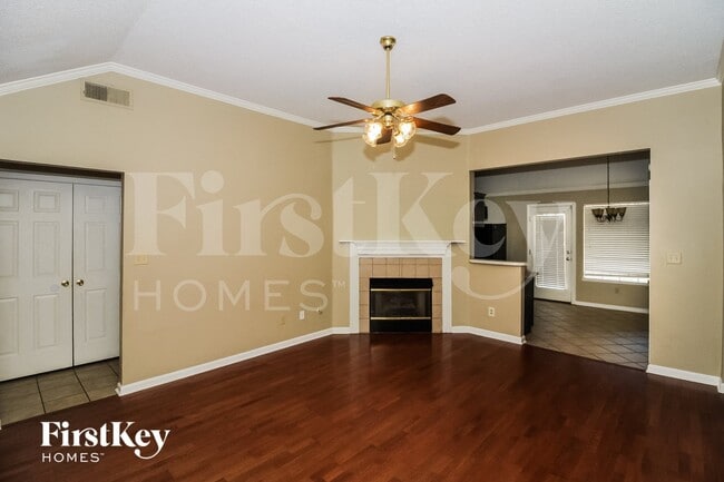 8954 Fulton Ln