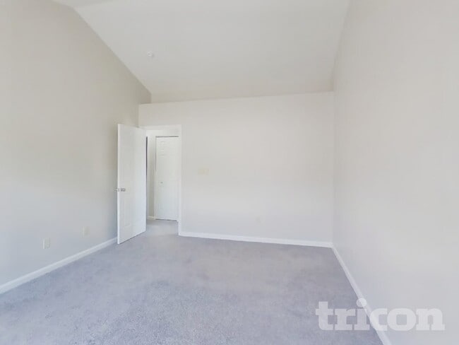 Photo - 9898 Worthington Blvd