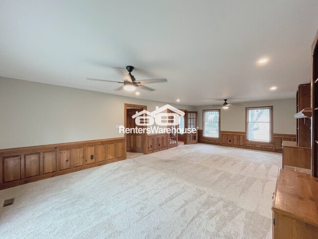 Photo - 344 Cedar Ln