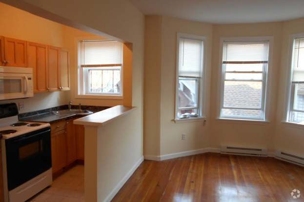 Building Photo - 20 Huss Ct Rental