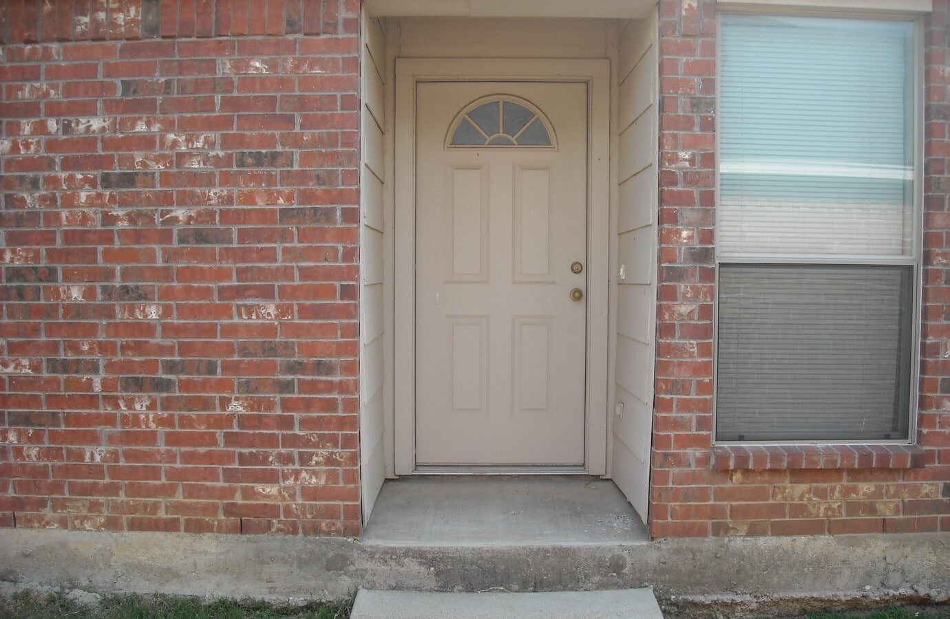 Photo - RAGLAND2117-19 Unit 2119