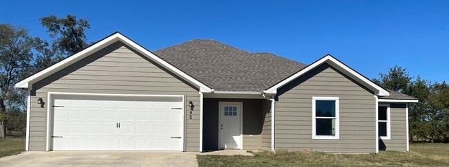Building Photo - Cozy 4bd 2ba near Choctaw Casino
