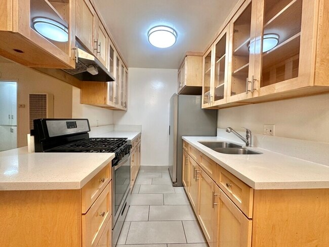 Photo - 23 Thornton Ave Unit 8